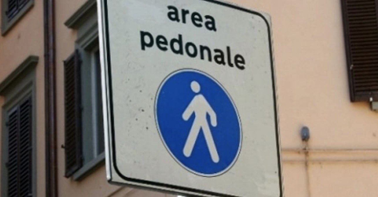 Grande attesa per lo spettacolo de “I Soldi Spicci” venerdì 13 settembre. L’attrazione “Ruota Panoramica” resterà a Milazzo sino a domenica 15