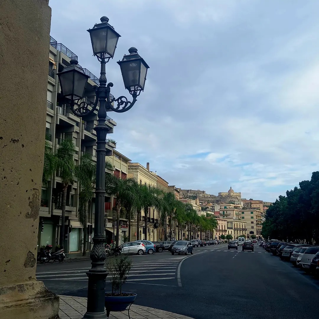 Lavori di messa in sicurezza e rifacimento della sede viabile delle strade extraurbane della città di Milazzo, assegnato finanziamento di 209 mila euro