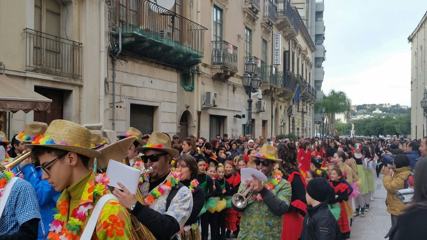 Oggi dalle 15,30 le sfilate del "Carnevale del mare".